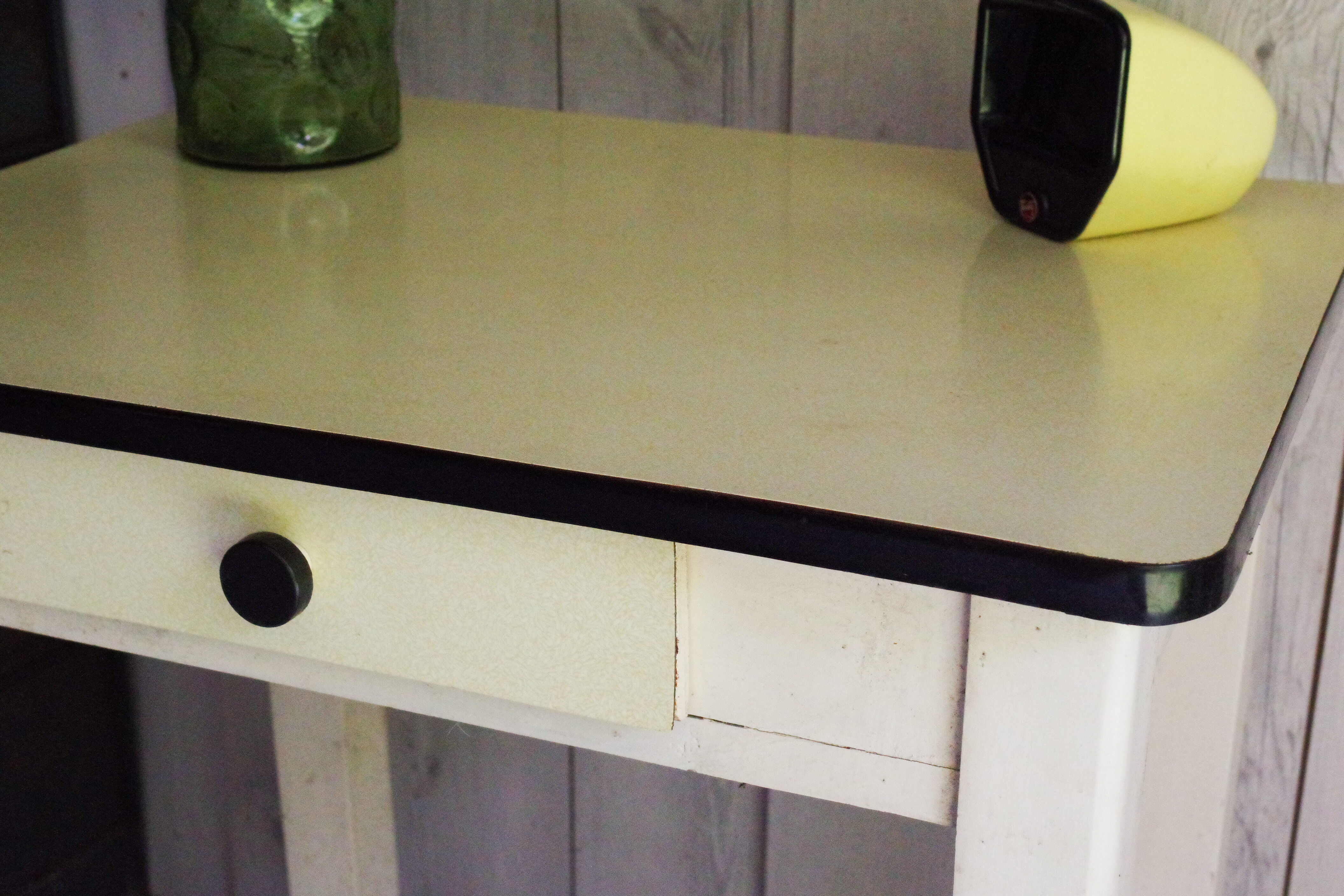 White table tray and drawer formica 50s