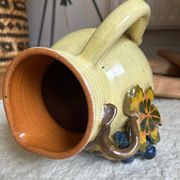 Earthenware jug/carafe HB with grape bunch slip decoration.