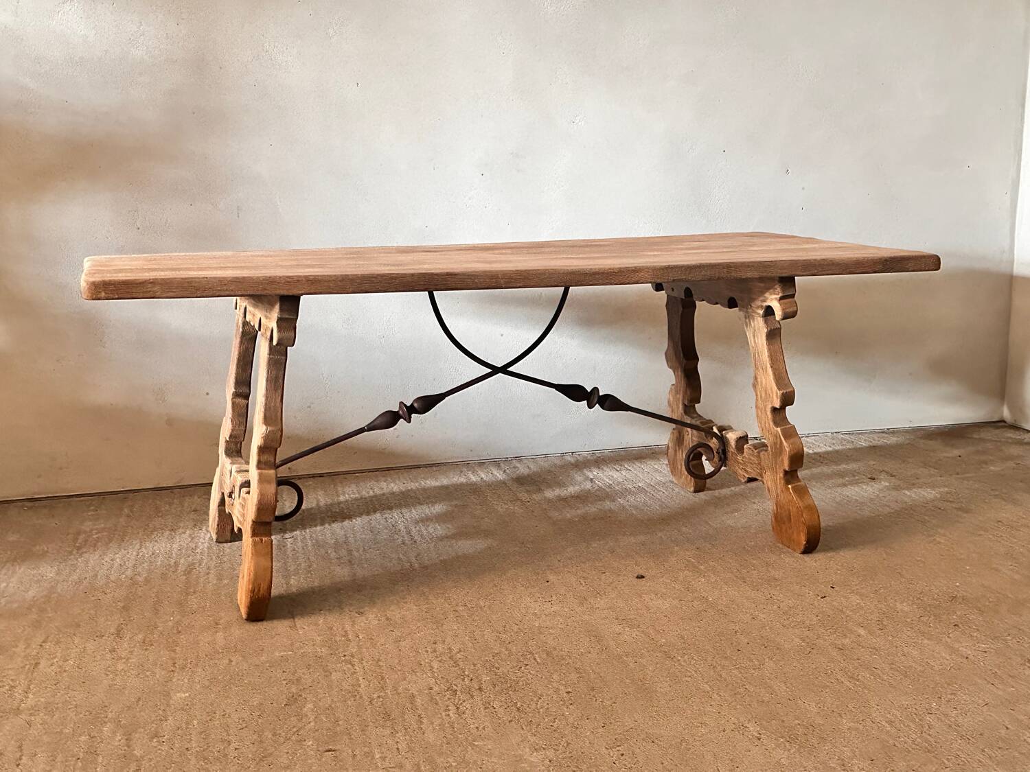 Table en chêne Espagnole