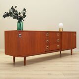 Buffet en teck, design danois, années 1960, production : Danemark