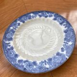 3 Japanese fine porcelain cups and saucers