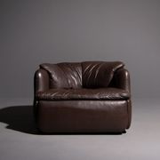 Saporiti armchair designed by Alberto Rosselli brown leather confidential model