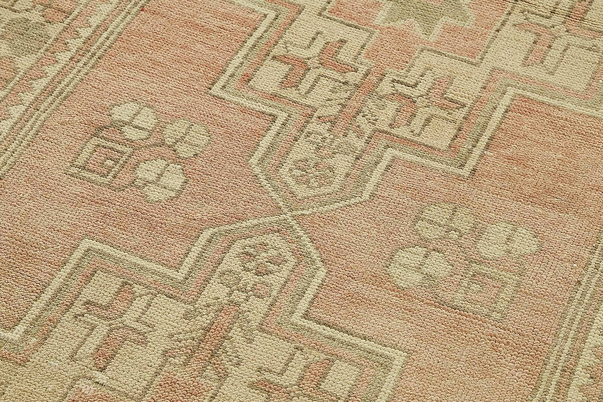 Turkish Vintage Anatolian Rug 121 cm x 250 cm