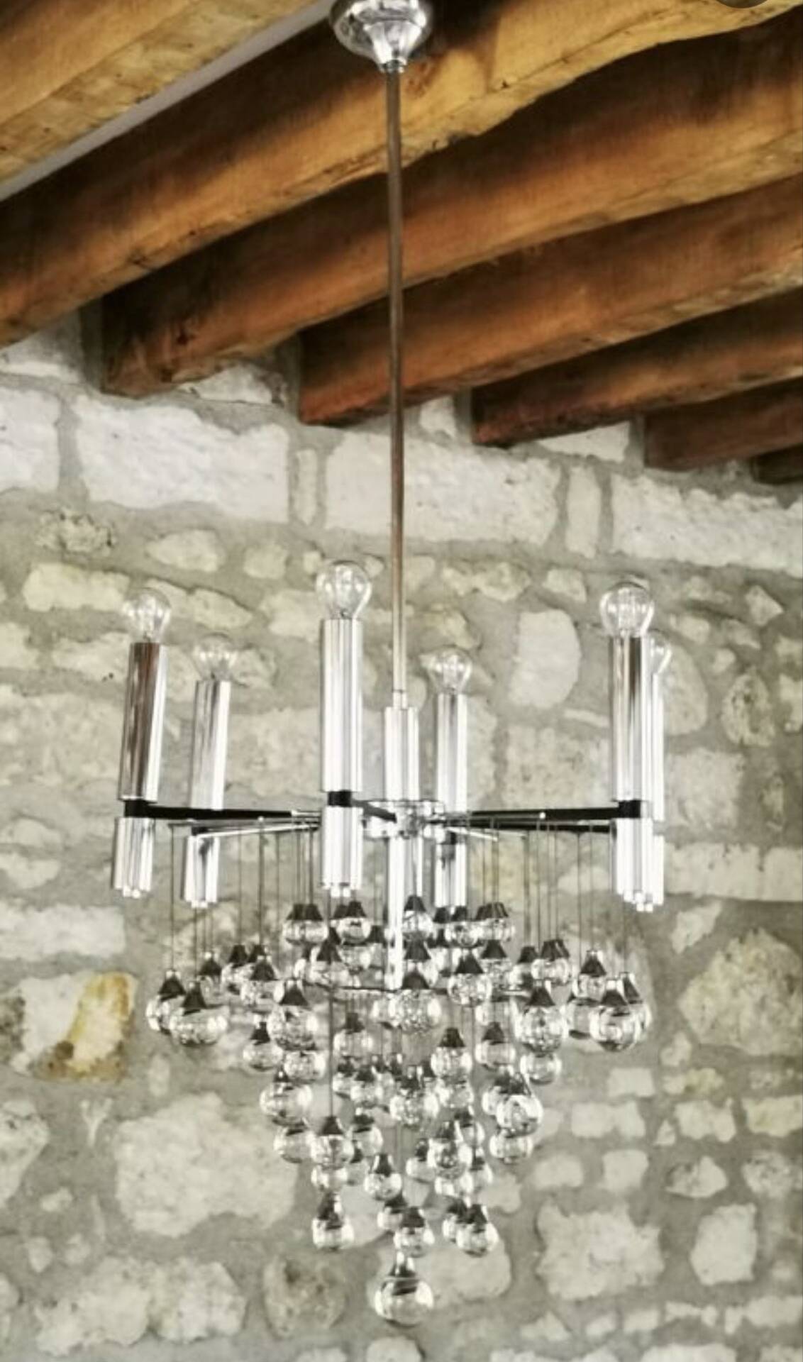 Chandelier with 79 Murano glass drops