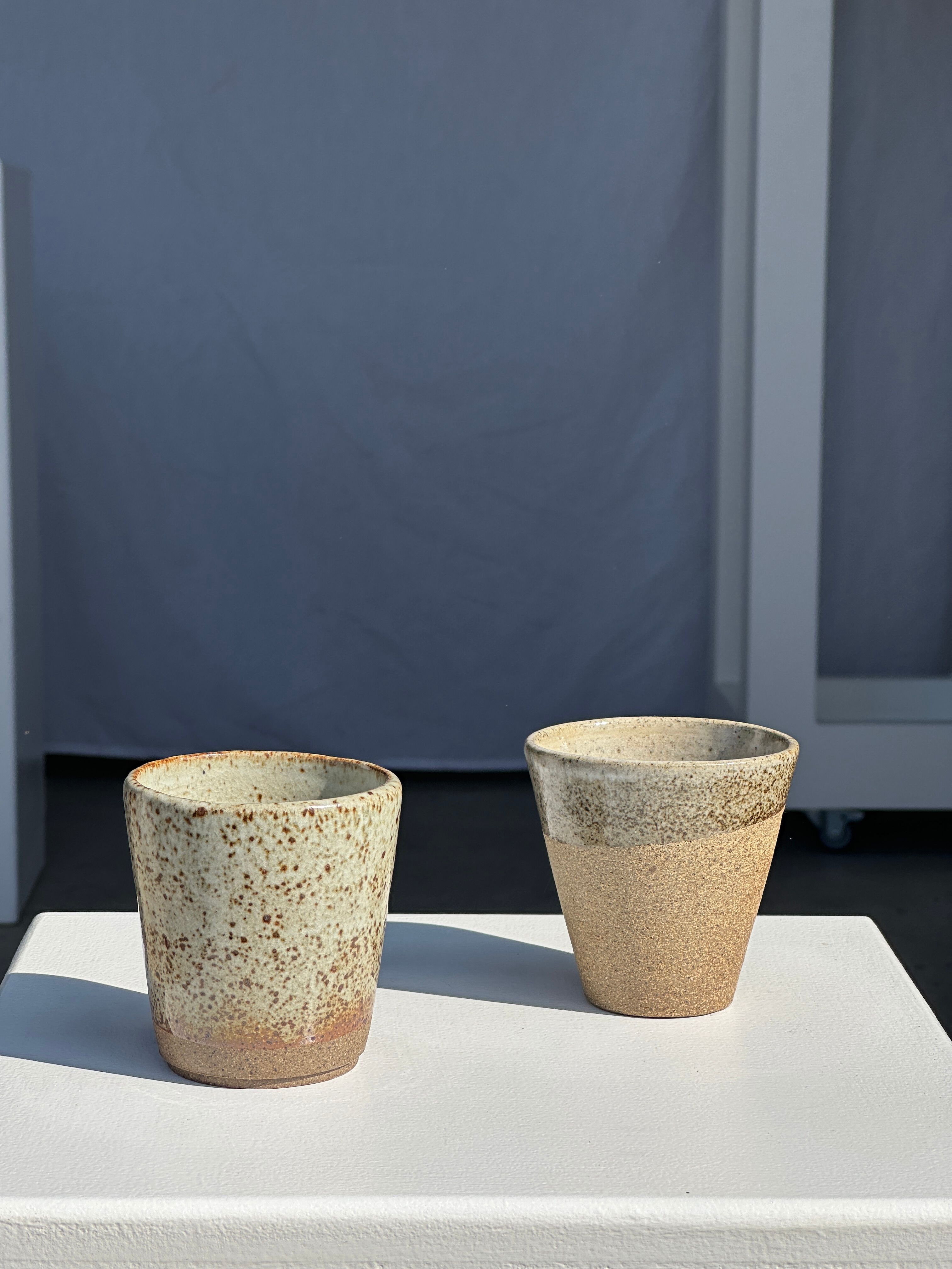 Set of 2 cups in Indonesian ceramic (brown & speckled glazed matte)