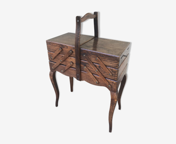 Ancienne travailleuse, boîte à couture à 3 étages en bois et pieds style  Louis XV vintage | Selency