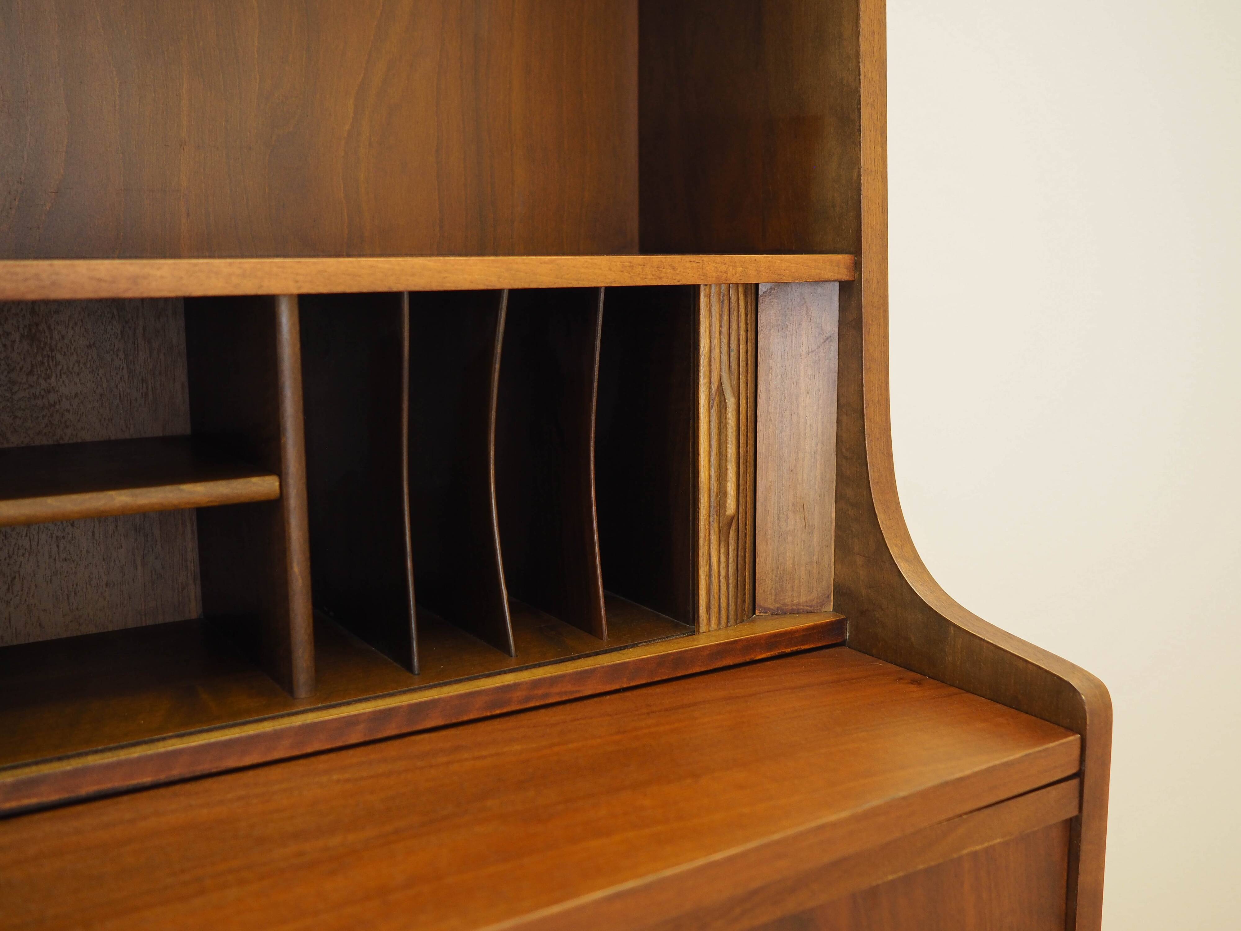 Walnut bookcase, Danish design, 1970s, designer: Johannes Sorth