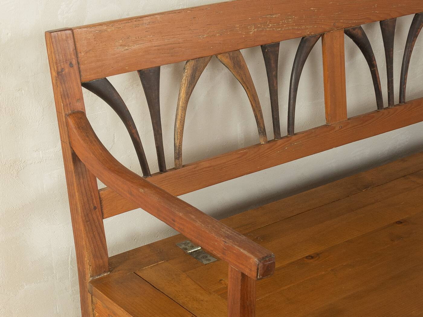 Biedermeier chest bench from the 1900s, pine wood