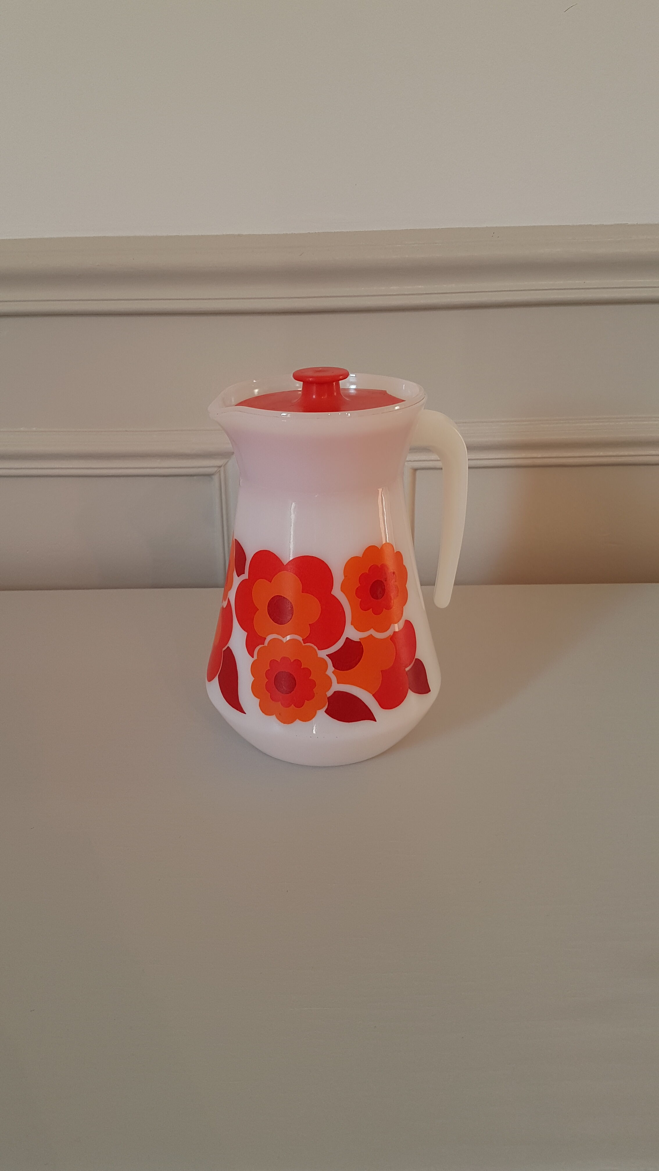 Pitcher Arcopal Lotus