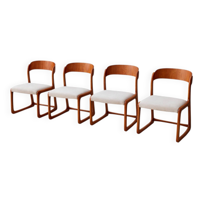 Suite de 4 chaises Baumann modèle traîneau – design moderniste français – a