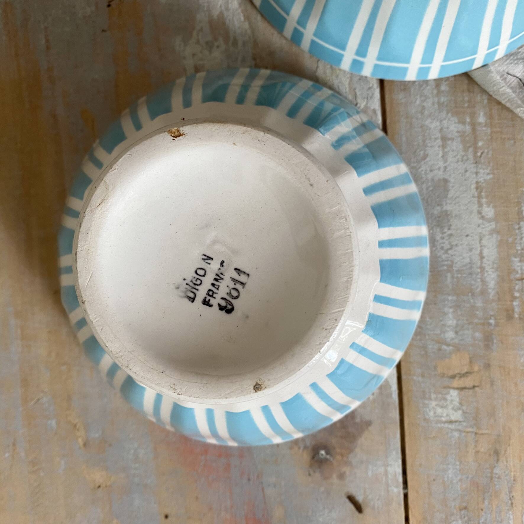 Old Digoin bowls