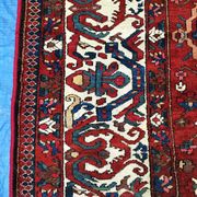 Oriental rug: former bakhtiari, 490 x 325