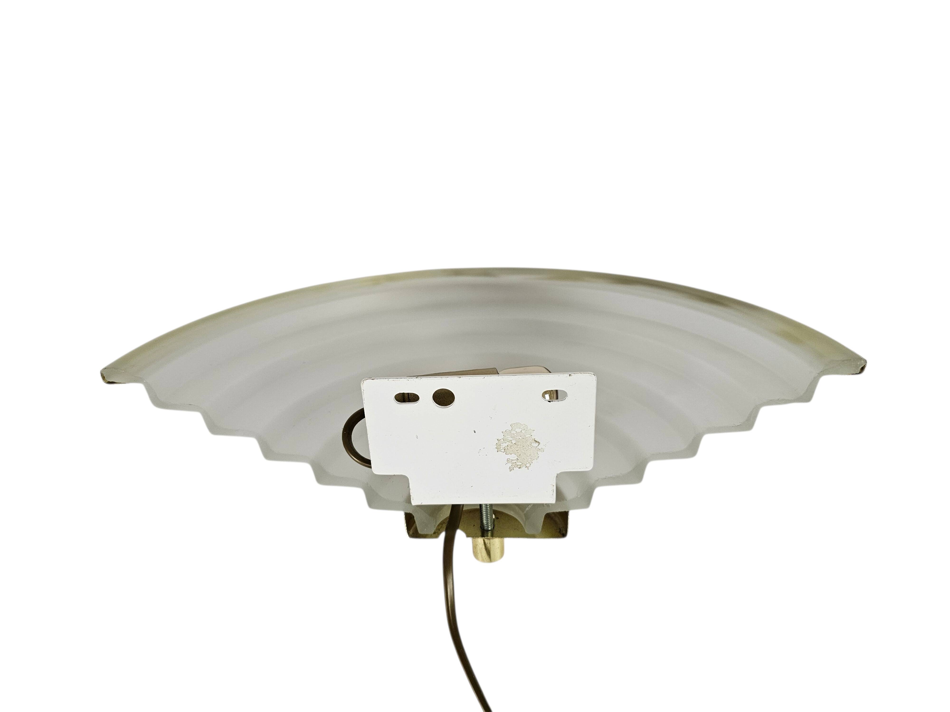 Happy Light - Vintage wall lamp - Hollywood Regency style - pressed glass -