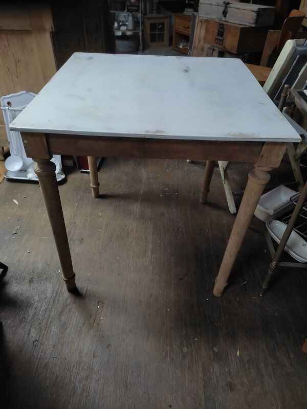 Table wood plate patinated solid feet Aero-gummed dp 1122326