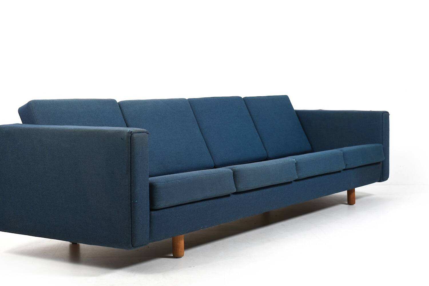 Hans J. Wegner GE-300/4 Sofa Getama Denmark 1960s