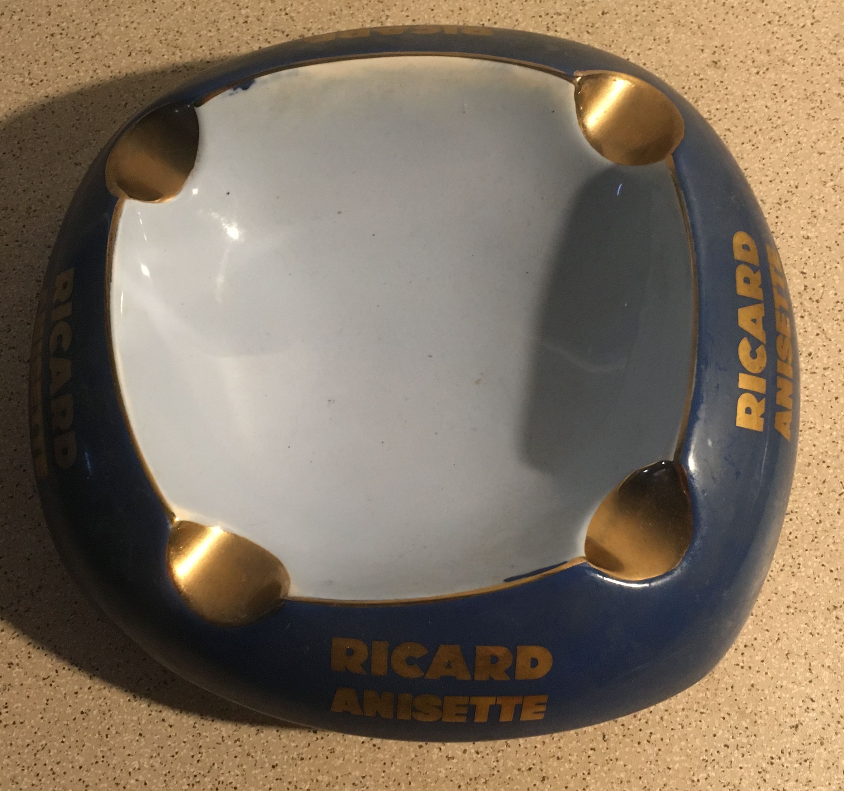 Ashtray "Ricard Anisette" ceramic 21x21cm
