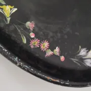 Old large English plate made of papier-mâché.