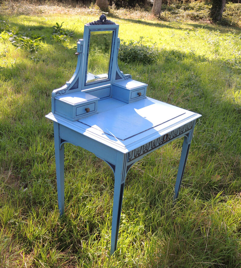 Former hairdresser - blue painted wood toilet table