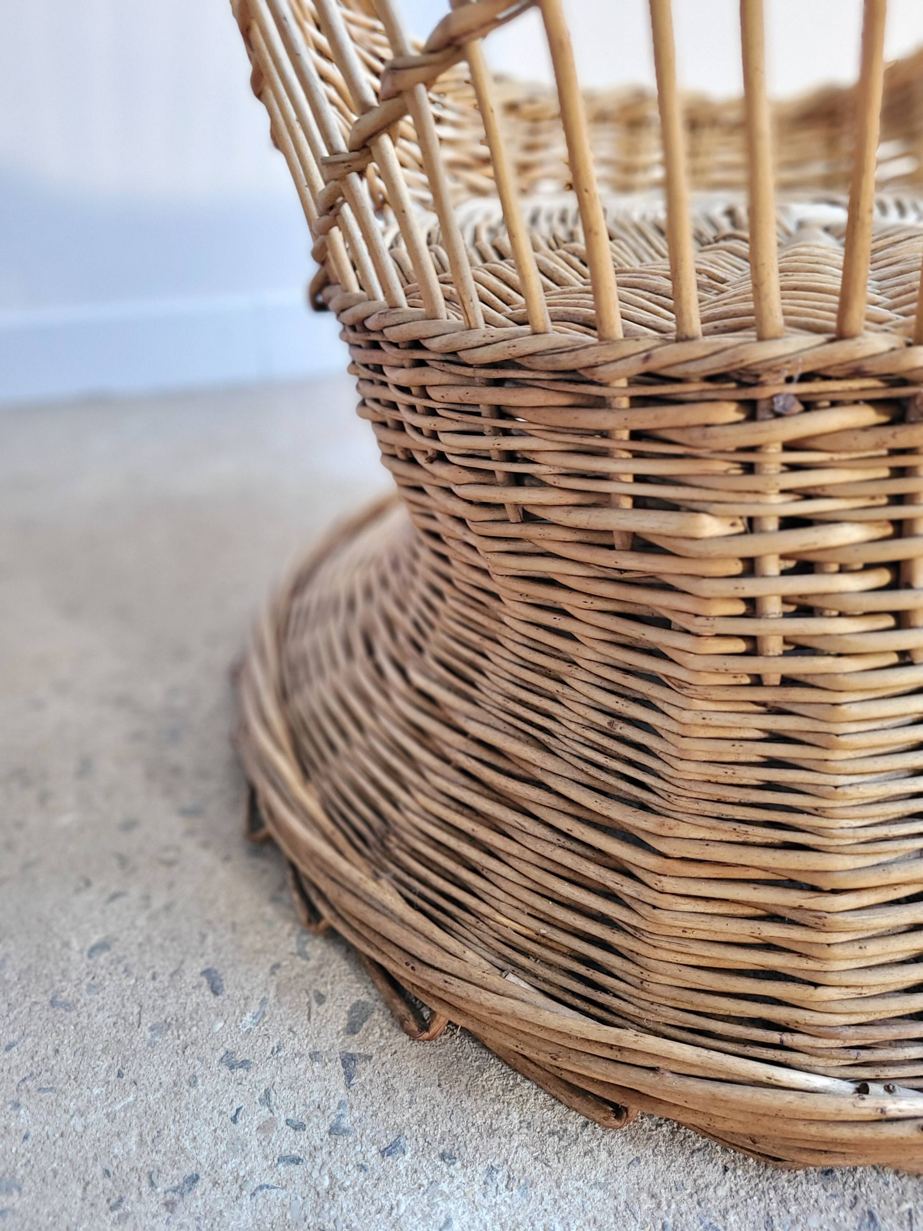 Wicker basket chair