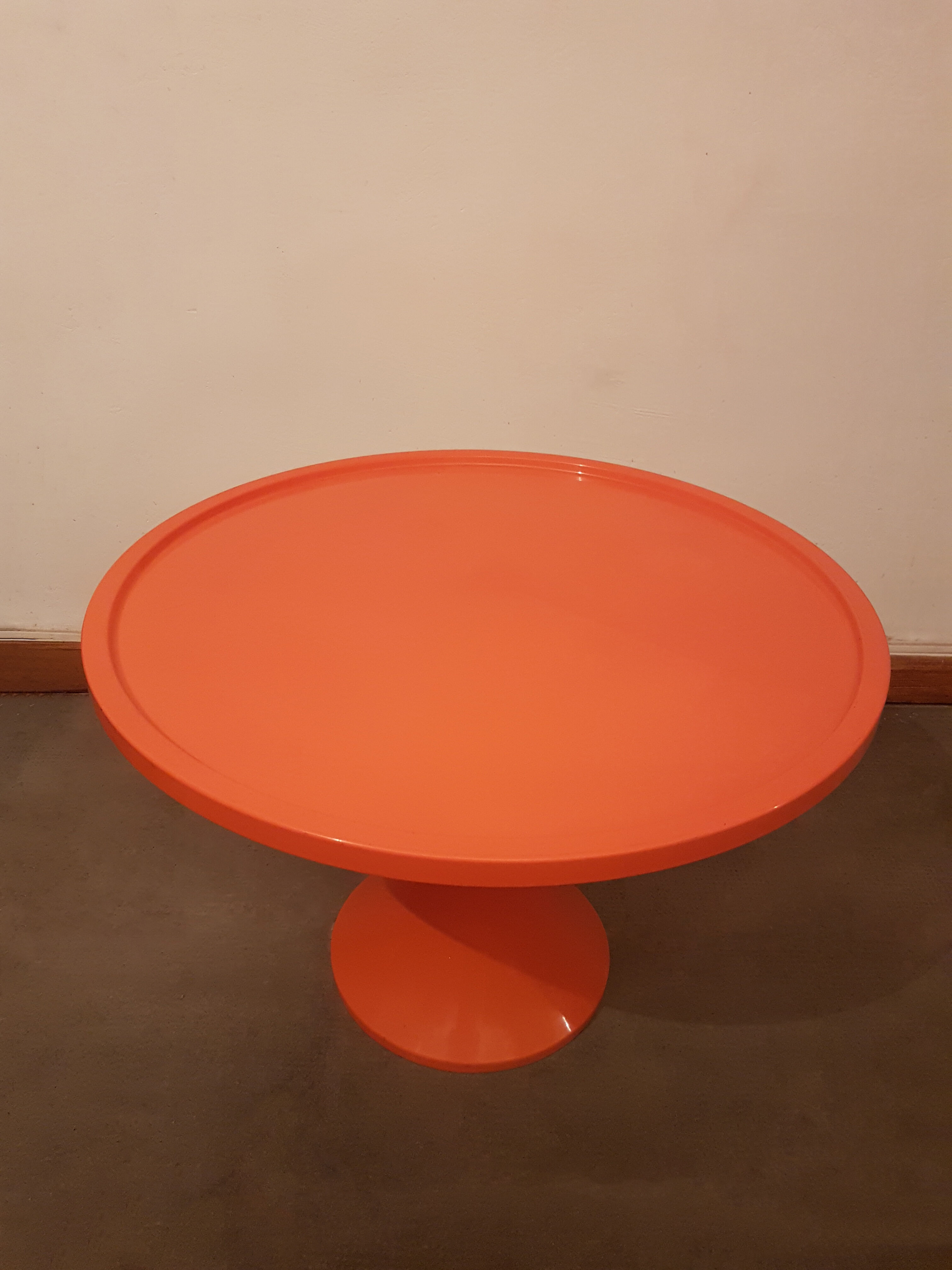 Children's lounge with 2 zorro chairs for meurop