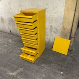 Yellow chest of drawers model 4601 by Simon Fussell for Kartell, 1970s