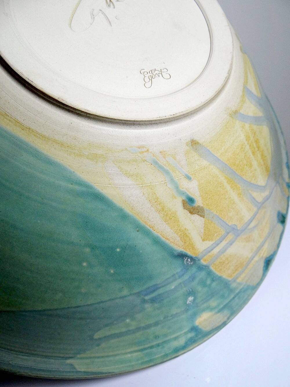 Very large fruit bowl Egbert Boonstra crafts Netherlands ceramic wine