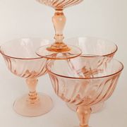 Champagne coupe, pink, rosaline.