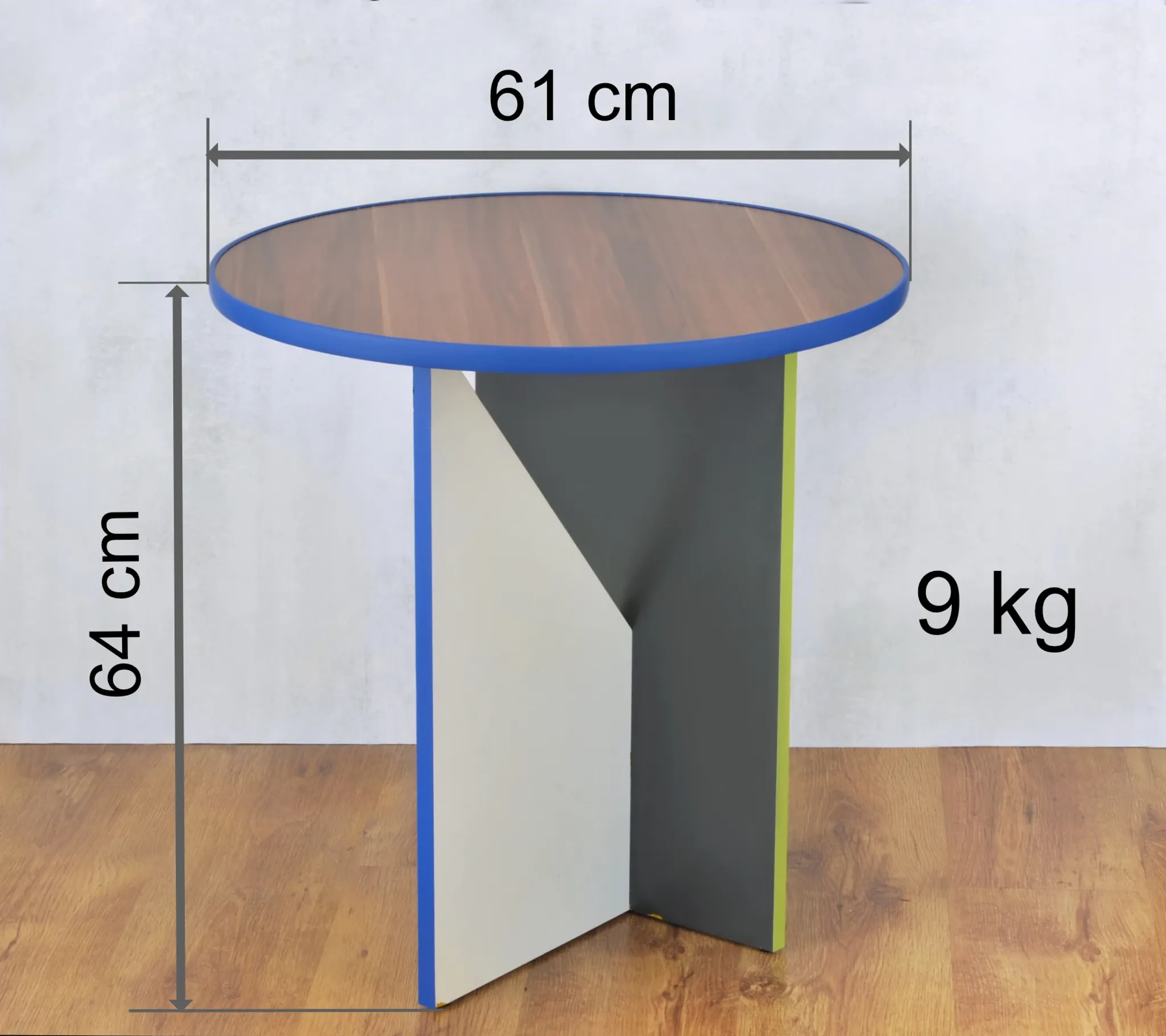 Handmade coffee table for self-assembly, made from recycled materials.