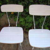 Pair of veined fomica chairs 60