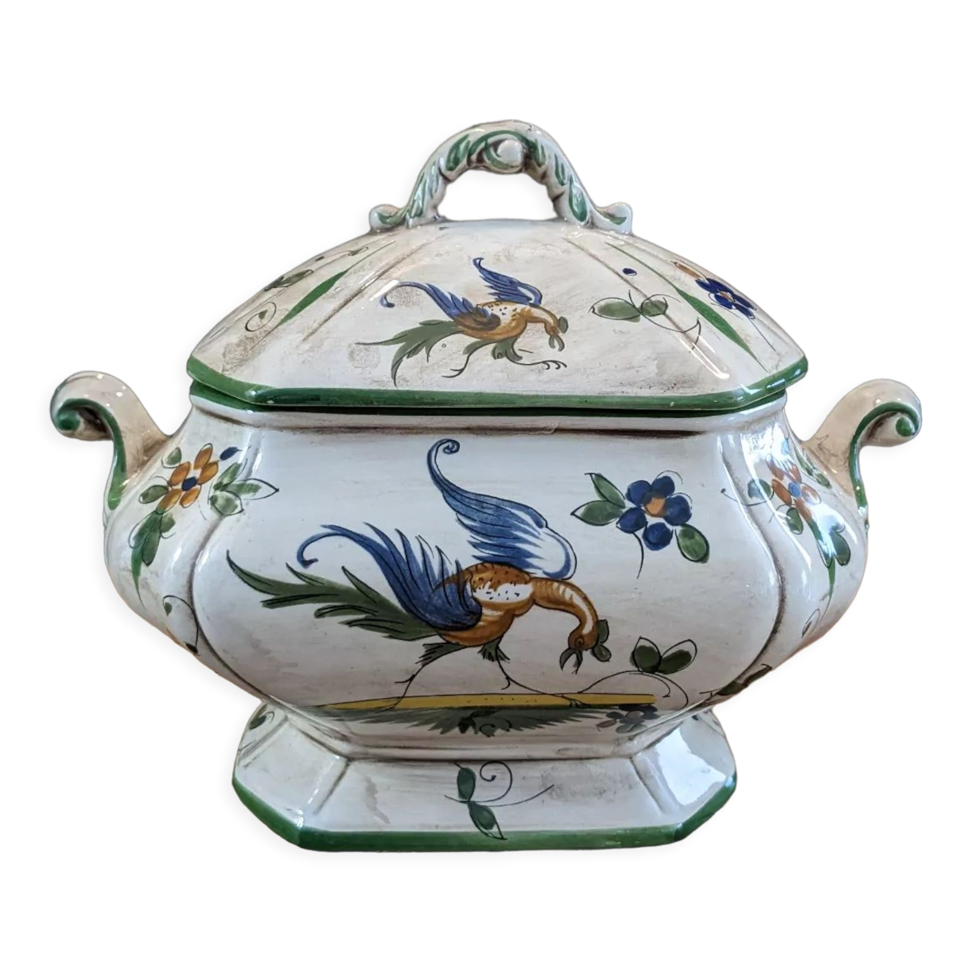 Ancient ceramic tureen Capodimonte Italy