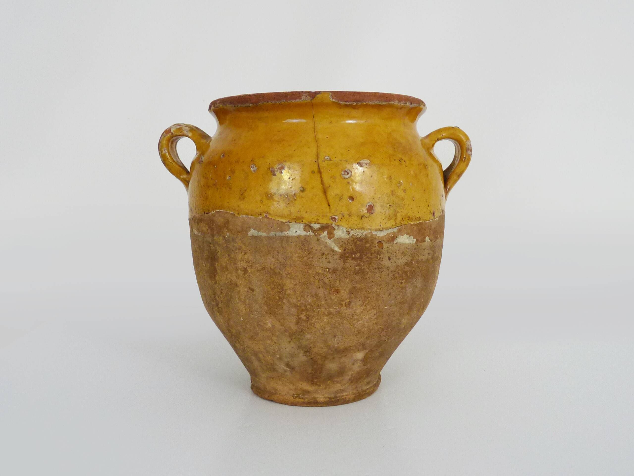 Glazed yellow confit pot, south west of France. Storage jar. Pyrenees 19th century