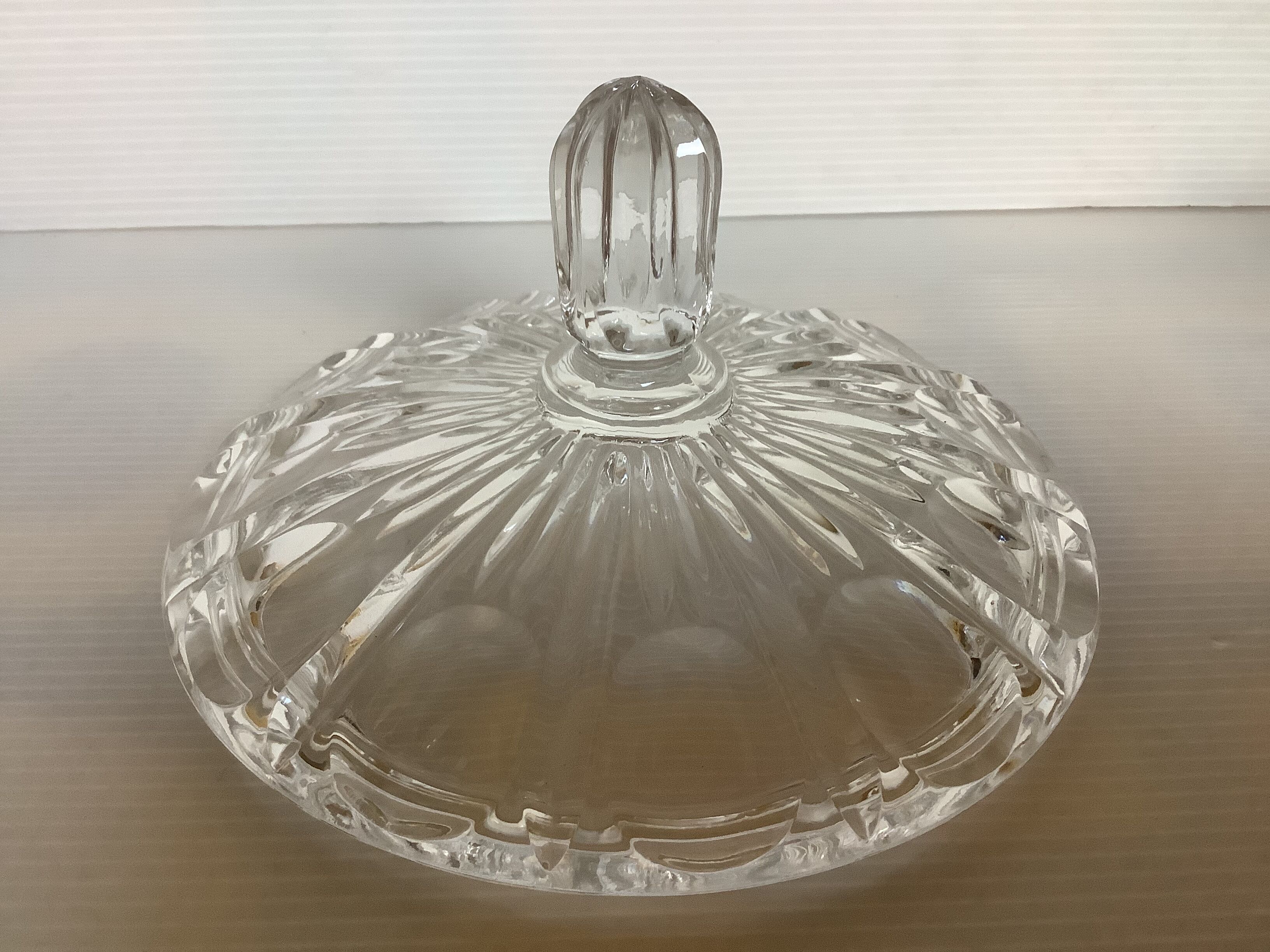 Old tripod candy box with facets
