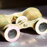 Twins Theatre / Napoleon model opera glasses in Mother-of-pearl and Golden Brass - Authentic