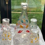 Carafe and 4 glasses with design and vintage patterns 1950/60