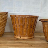 3 rattan planters