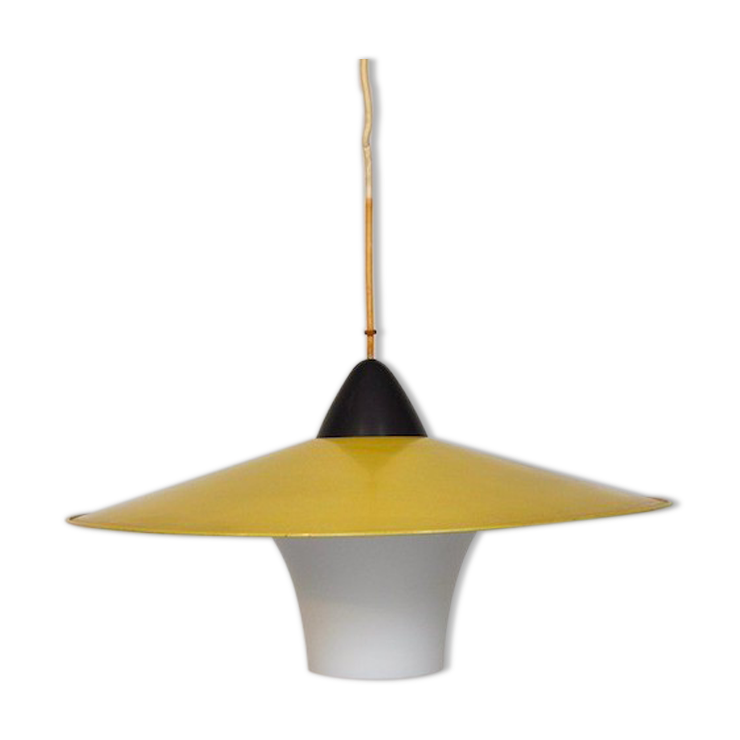 Hanging glass and metal