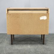Coiffeuse avec miroir des années 1970 UP Zavody République tchèque.