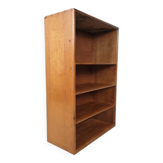 Bibliothèque basse en bois brut