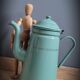 Cafetière émaillée verte lignée