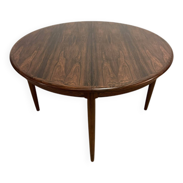 Extendable table by Niels Otto Möller, model 15, Denmark, 1960
