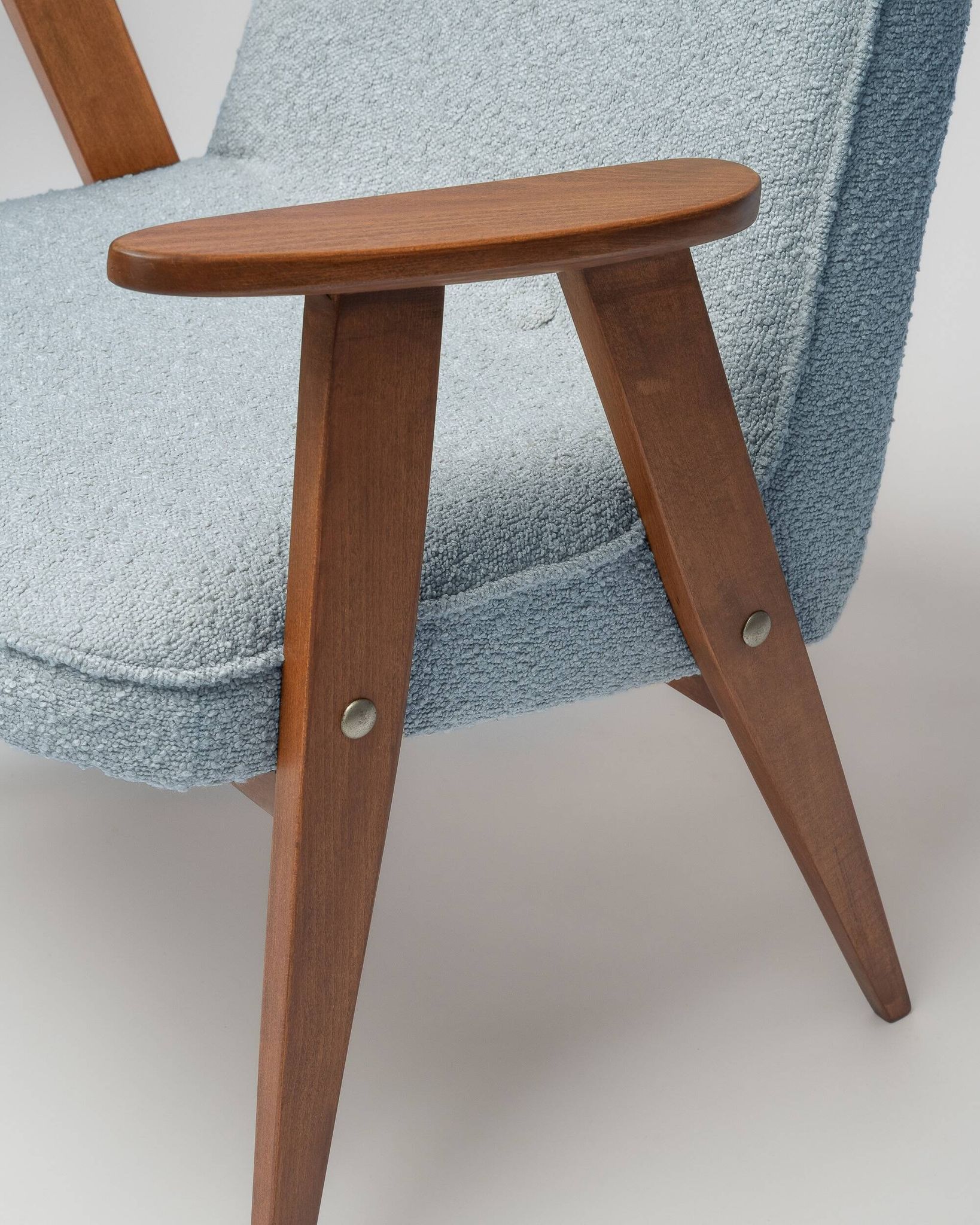 Fauteuil Chierowski 366 vintage restauré, moderne du milieu du siècle