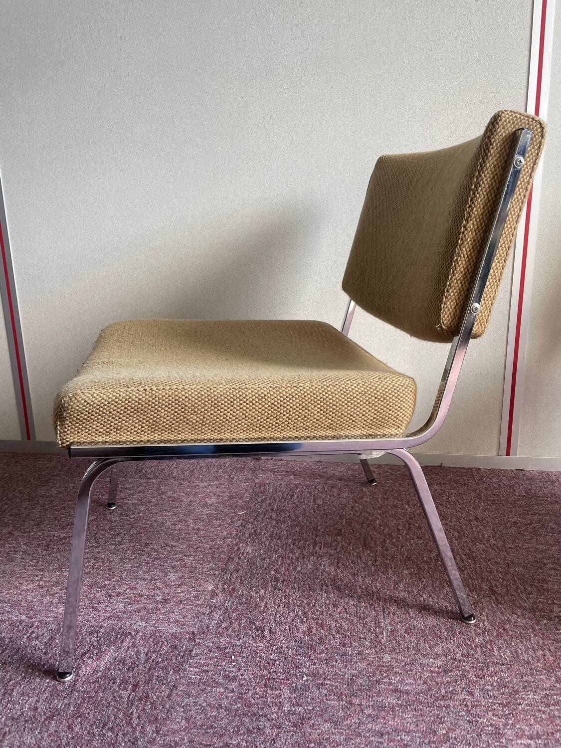 Paire de chauffeuses années 1970