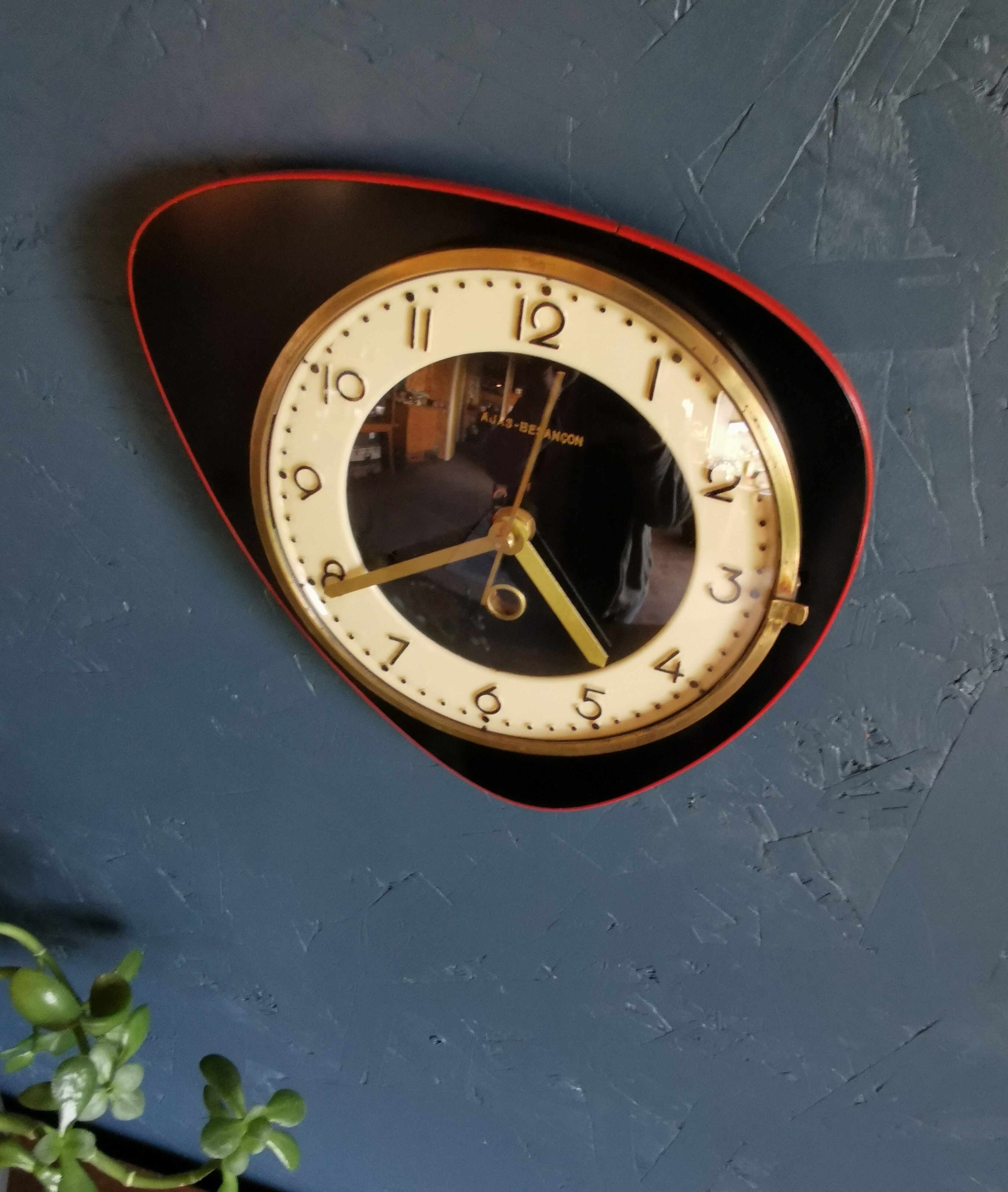 Vintage formica clock silent asymmetrical wall clock "Ajas Besançon black red"