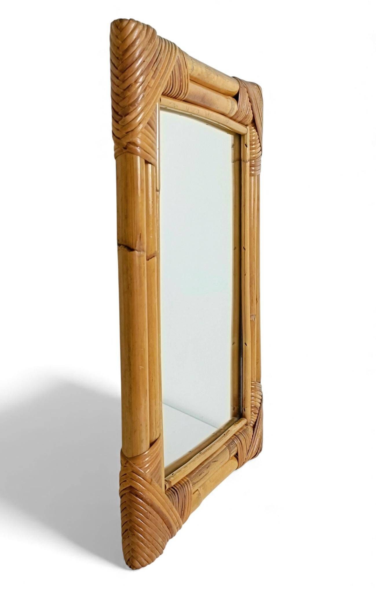 Miroir en bambou et rotin des années 1960 dans le style de la Côte d'Azur