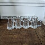 Verres à liqueur en forme de choppe