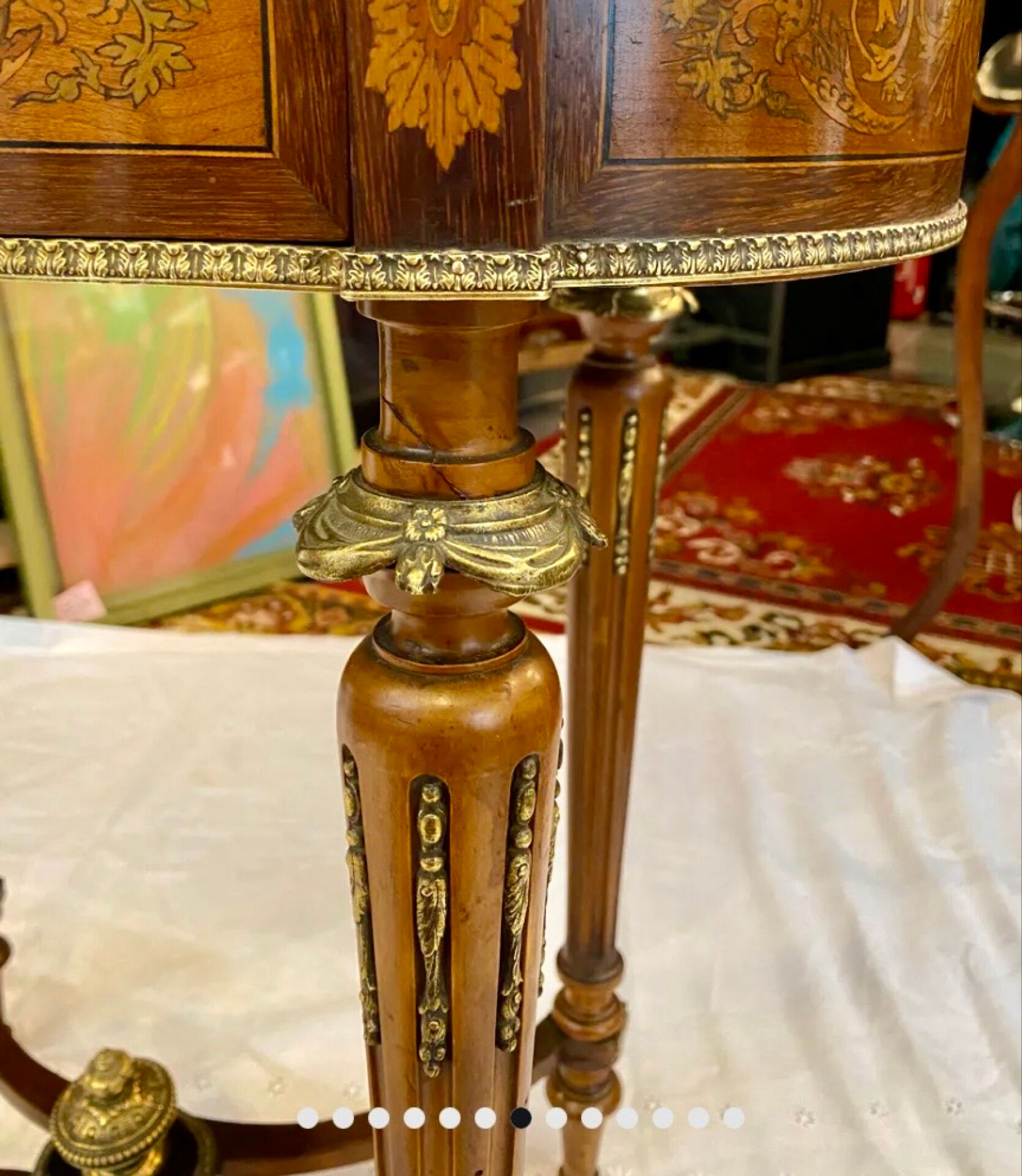 Napoleon III period dressing table (1855) fully inlaid.