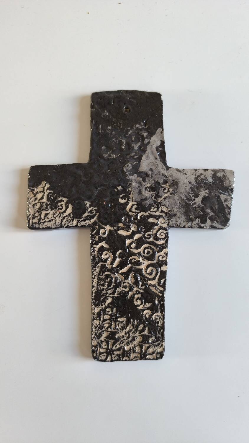 Ceramic cross