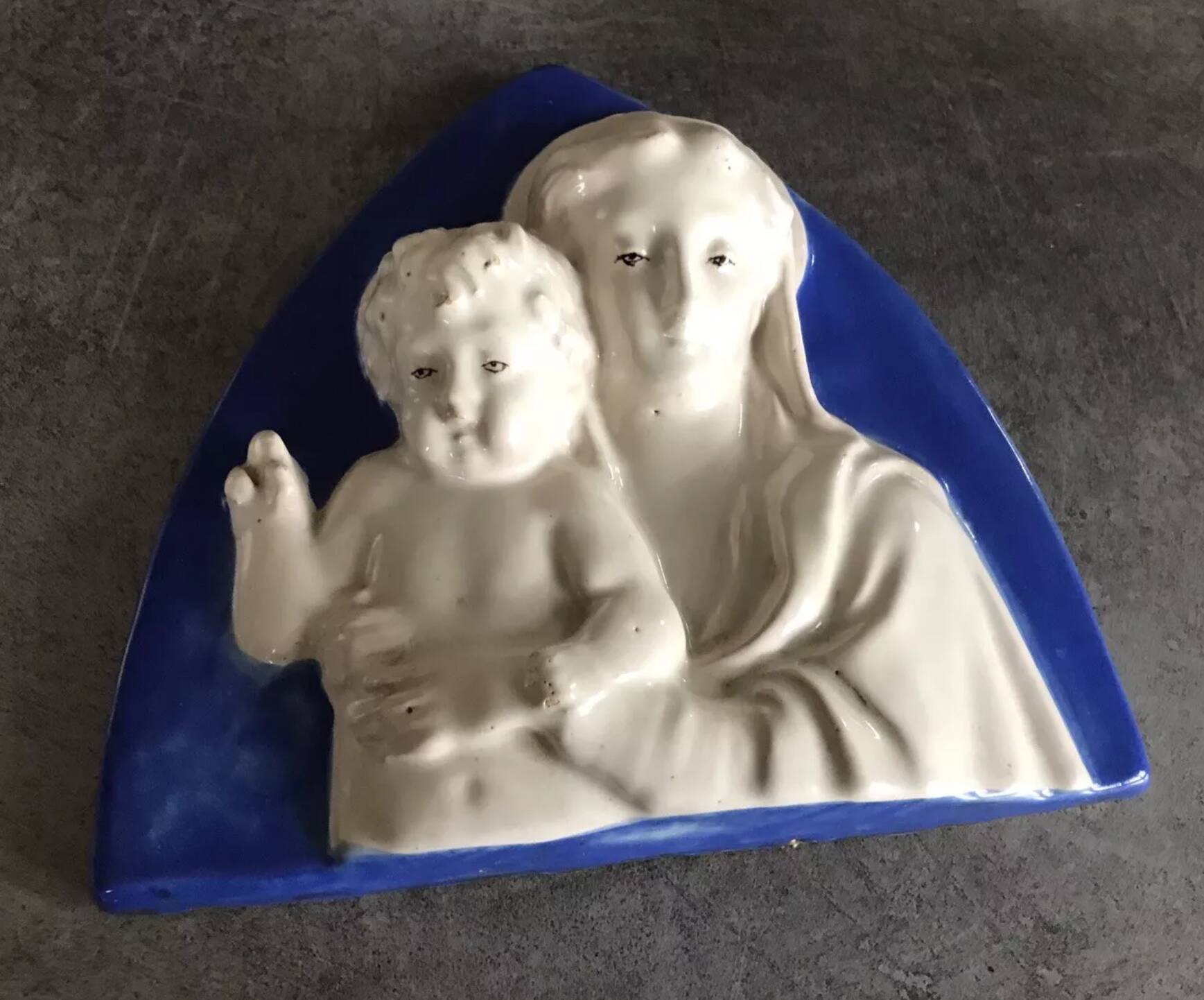 Religious bas-relief wall sculpture of the Virgin and Child signed Cantagalli