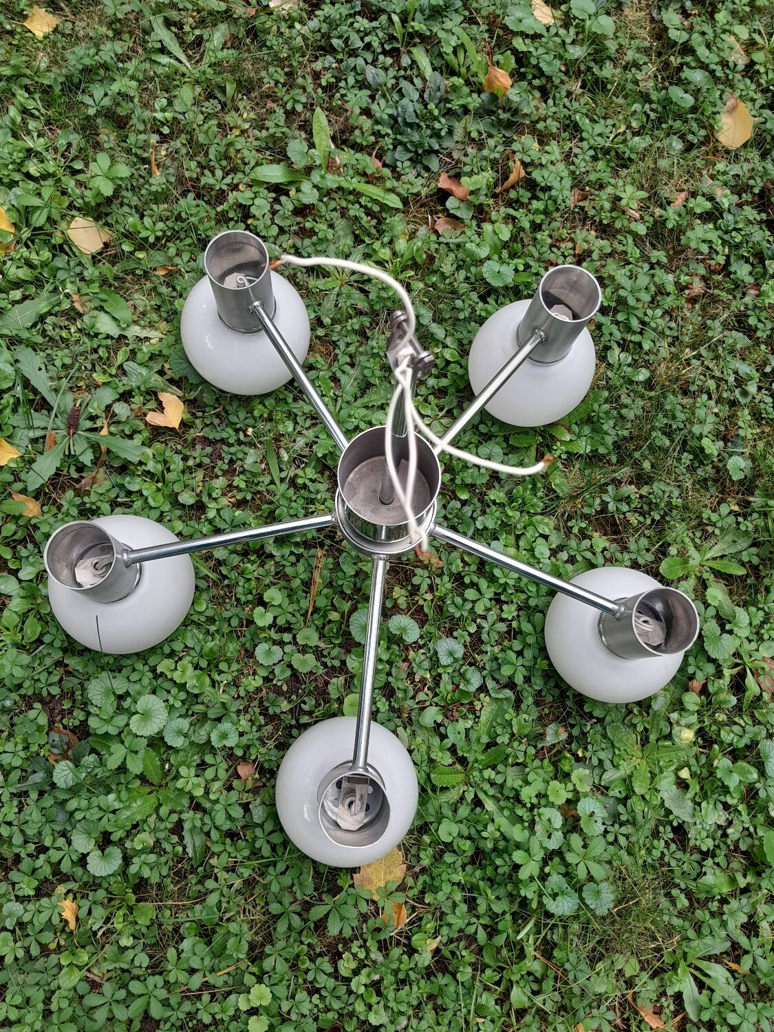 Lustre chrome