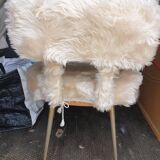 Chaise moumoute seventies blanc